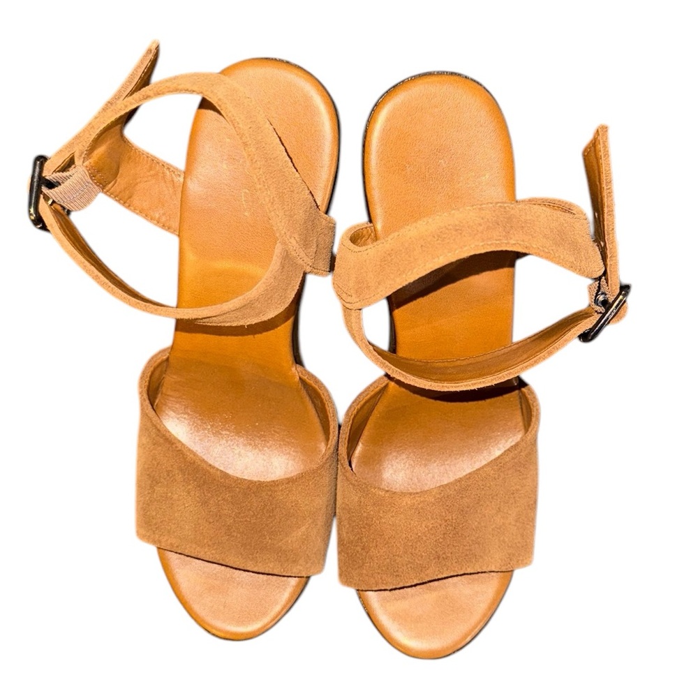 Lulu's Tan Platform Sandals - Picture 6 of 8
